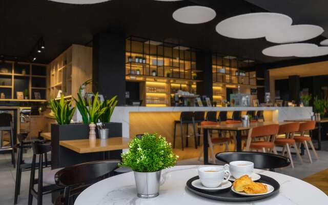 Park Inn by Radisson Vilnius Airport Hotel & Conference Centre