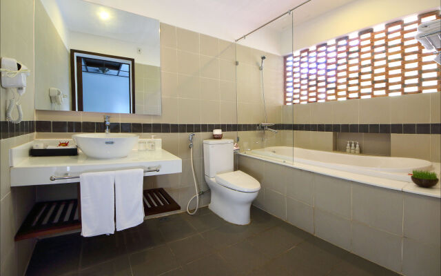 Tam Thanh Beach Resort & Spa