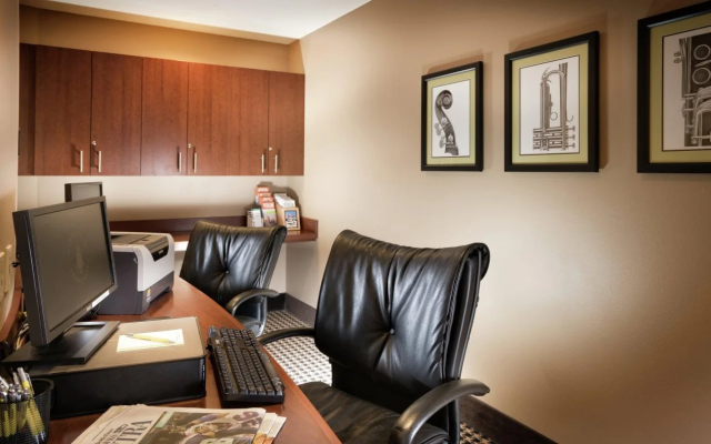 The Maxwell Hotel - A Staypineapple Hotel