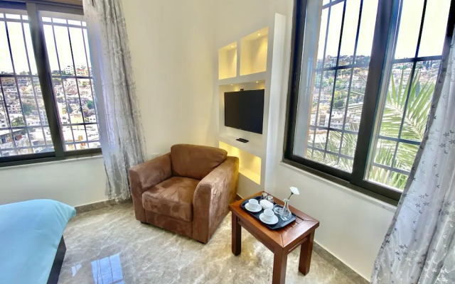 Villa Mira Guesthouse - Downtown Amman