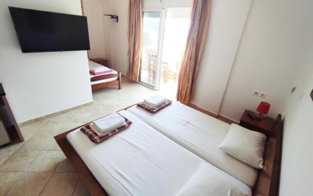 Apartments Himara Premium
