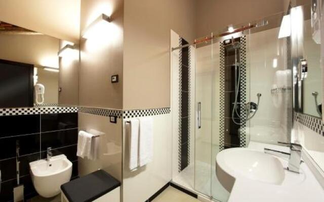 Villa Solaris Hotel & Residence