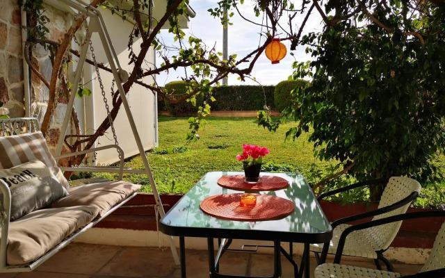 Sea&Sun Glyfada Apartment