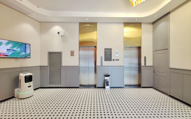 City Comfort Premier Hotel (Luocheng Chengzhong Building)