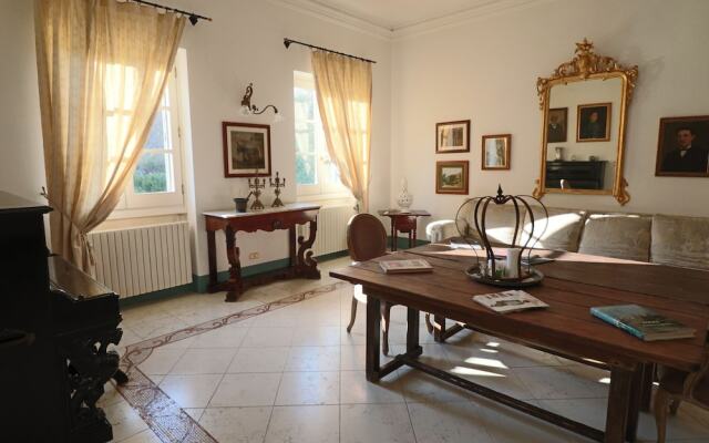 Executive Suite - Calais