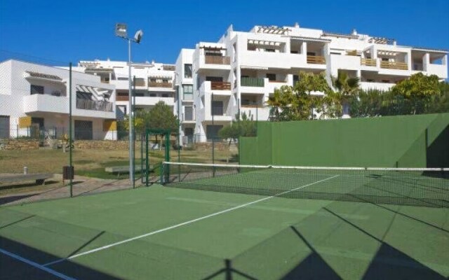 Large Terrace Apartment and near the Pool Ref 38
