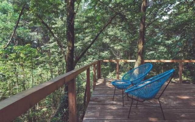 Duende Treehouses Hotel