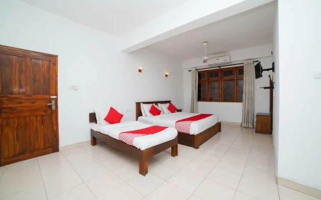 Oyo 559 Mapura Rest