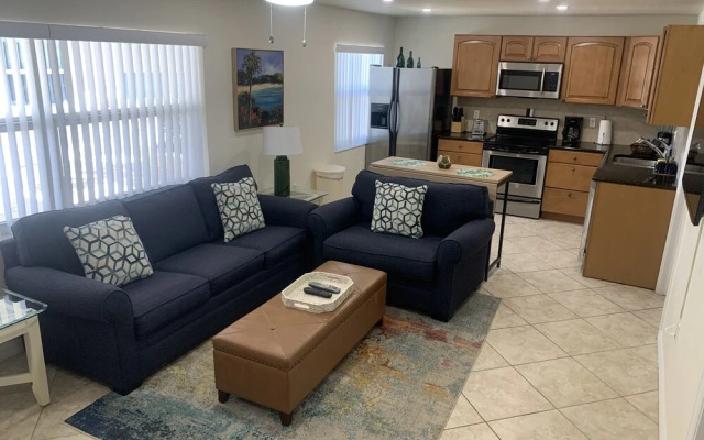 Gulf Breeze Bungalows