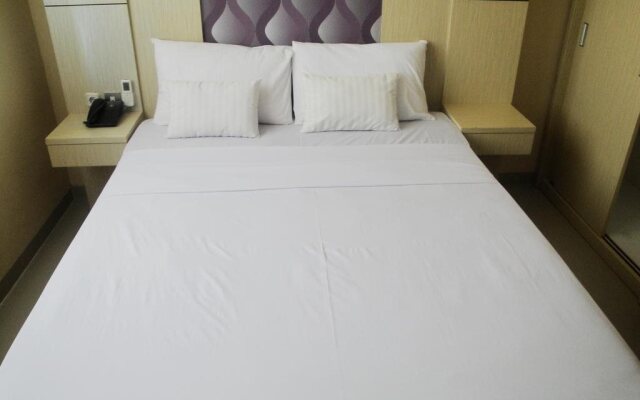 D'Blitz Hotel