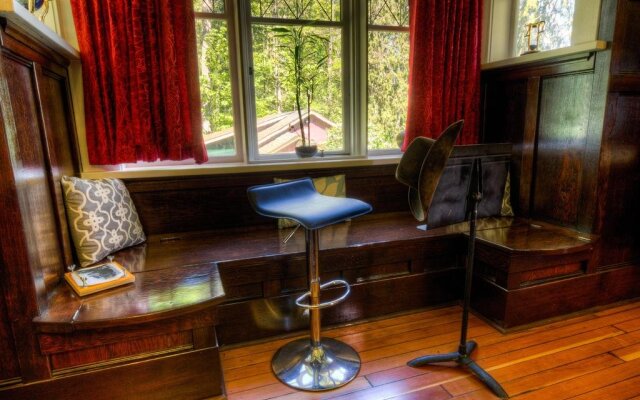 McLay Heritage Guest House