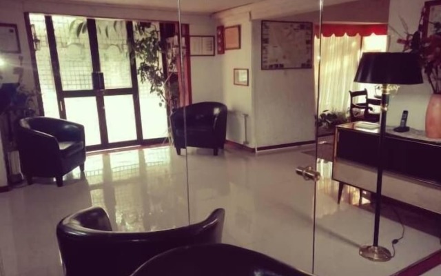 Apart Hotel Punto Real