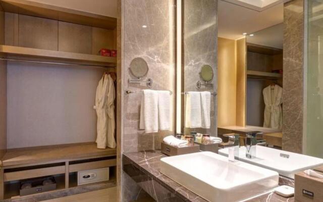 Li Cai Tian Qi Hotel Xianyang