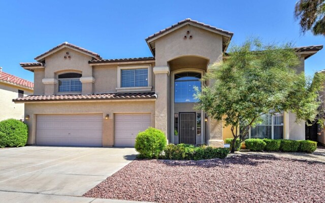 Spacious Litchfield Park Home w/ Yard, Heated Pool