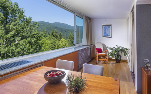 Hotel Jezero
