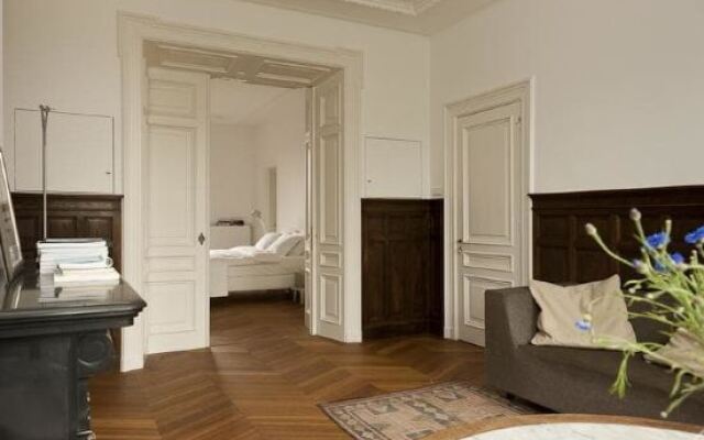 Museum City Centre Apartment