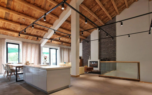 Emerald hills villa