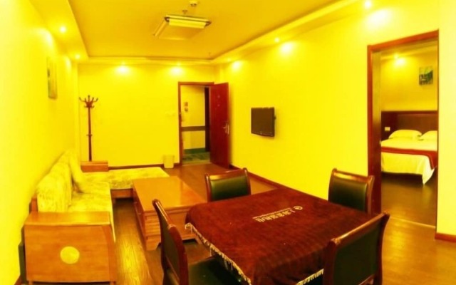 GreenTree Inn Yangzhou Gaoyou Municipal Government Business Hotel