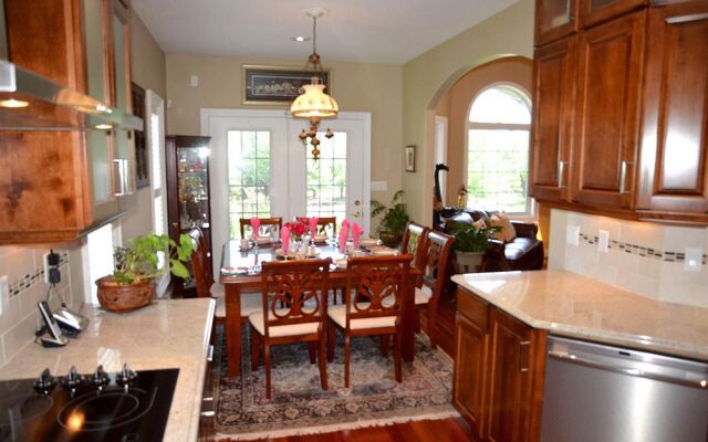 Graystone Bed and Breakfast