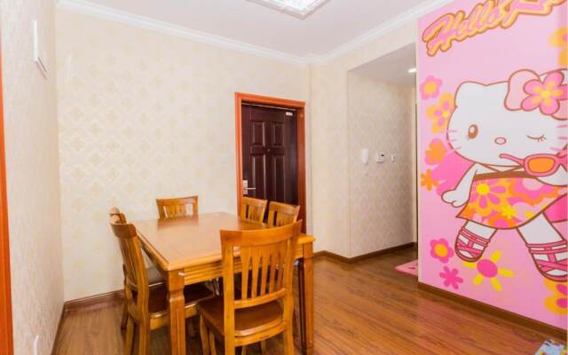 Full of Happiness Disney Land Aparthotel