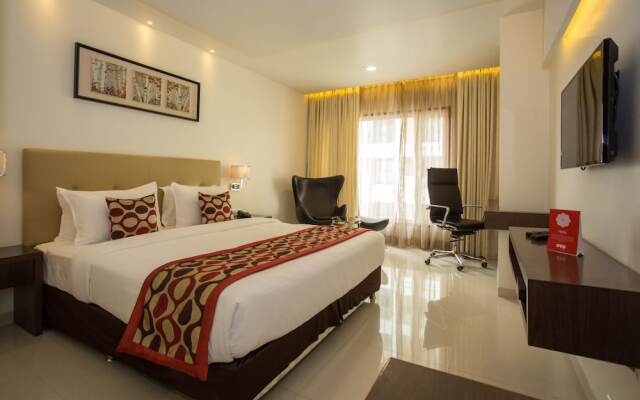 OYO 10881 Hotel Club 29