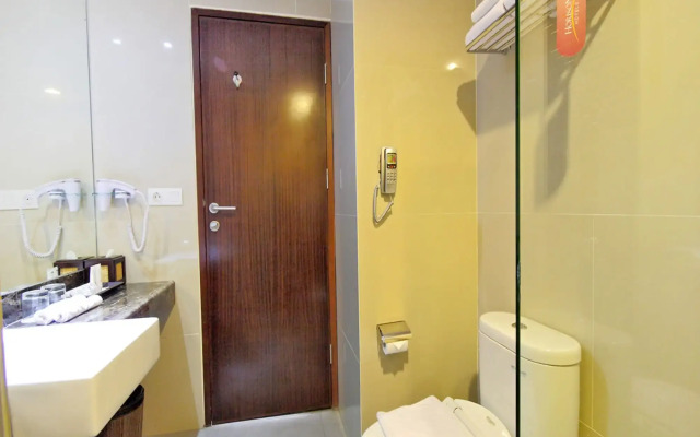Horison Seminyak Bali