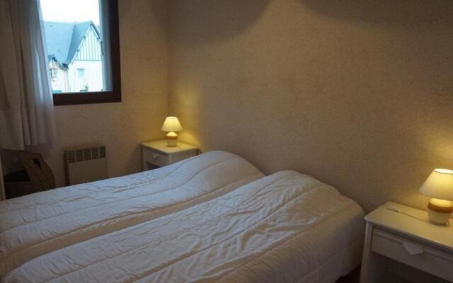 Appartement Cabourg, 2 pièces, 4 personnes - FR-1-465-21