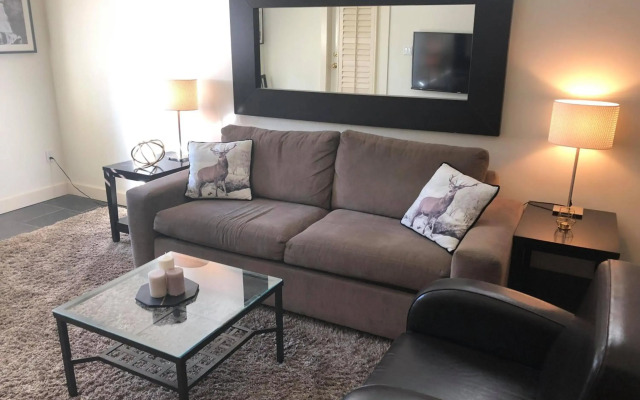 Glacier Lodge - Luxury Condo