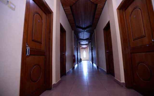 Hotel Ar Riyadh Kuala Tungkal