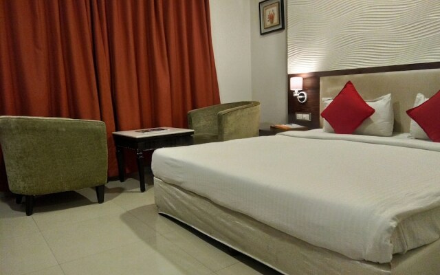 Landmark Hotel