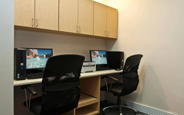 Holiday Inn DFW South by IHG
