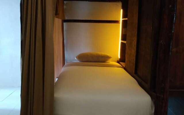 Jungle House Tulum Hotel & Hostal