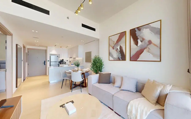 JVC - Binghatti Corner 1305