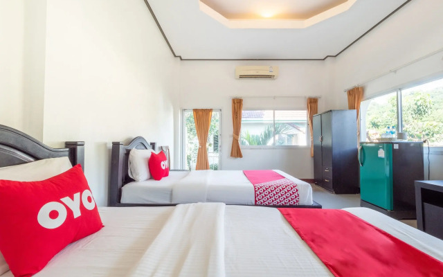 OYO 918 Kachapol Hotel