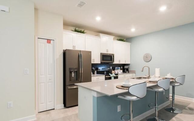 4 Bdrms Villa At Champions Gate