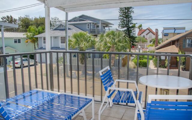 Twins Inn & Apartments