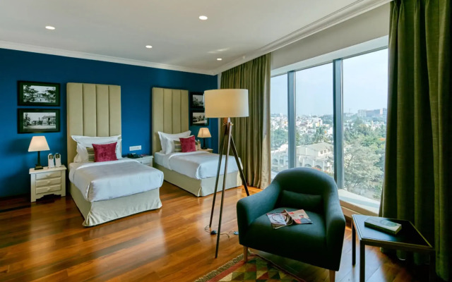 The Waverly Hotel & Residences