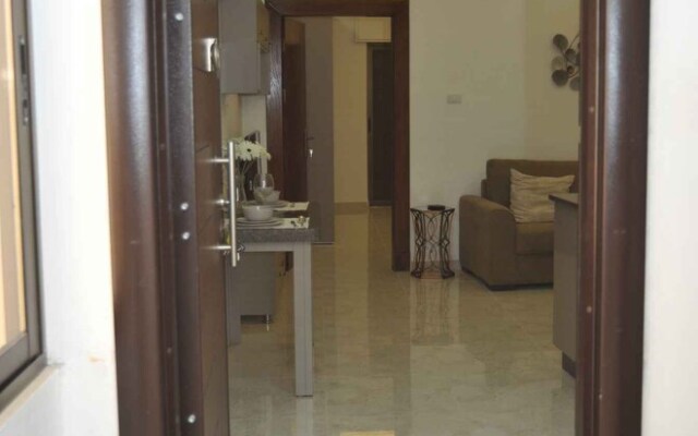 Amazing one Bedroom Apartment in Amman,elwebdah 10