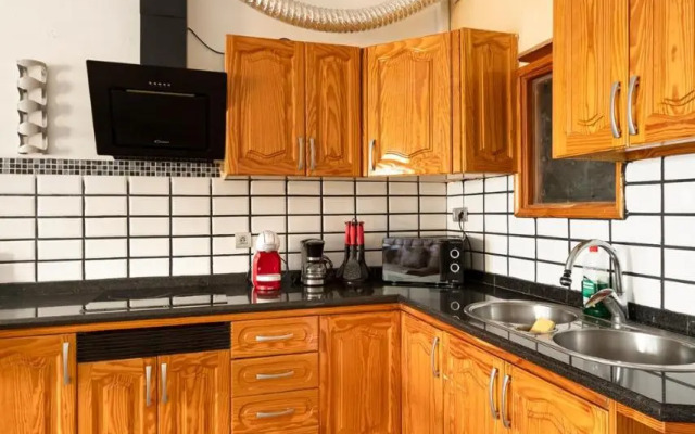 Salinetas Blue Surf House