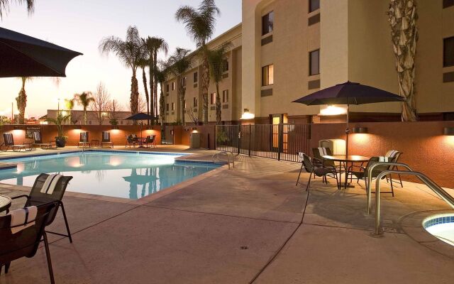 Best Western Plus Arrowhead Hotel