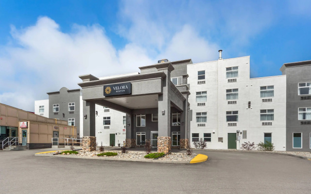 Velora Hinton, Ascend Hotel Collection
