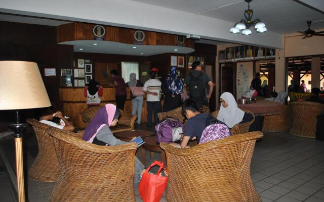 Puteri Bayu Beach Resort