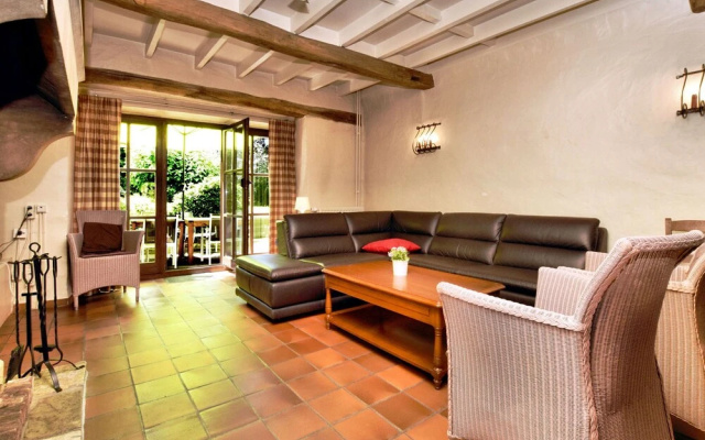 Lovely Cottage in Petites Tailles With Terrace - фото 2