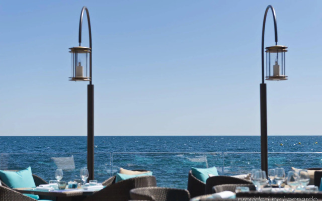 Tiara Miramar Beach Resort