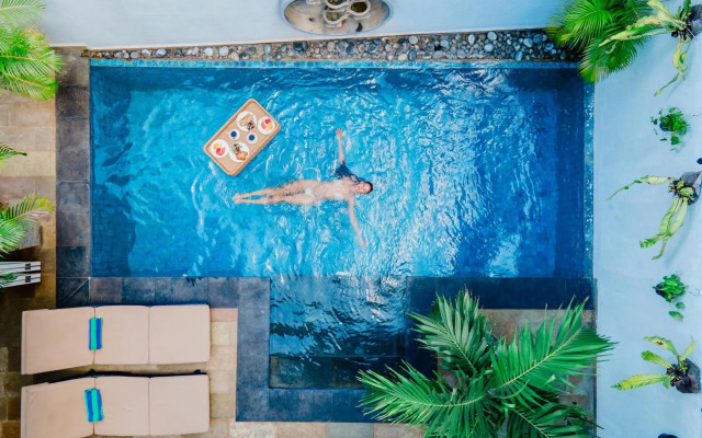AQ-VA Hotel & Villas Seminyak