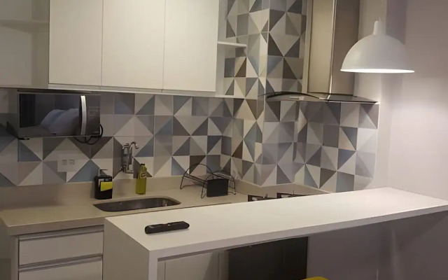 Studio Copacabana a 100 metros da Praia