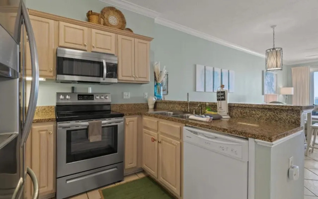 Island Royale Penthouse #202