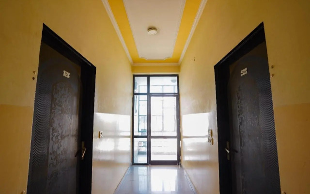 Oyo 8936 Hotel Royal Park