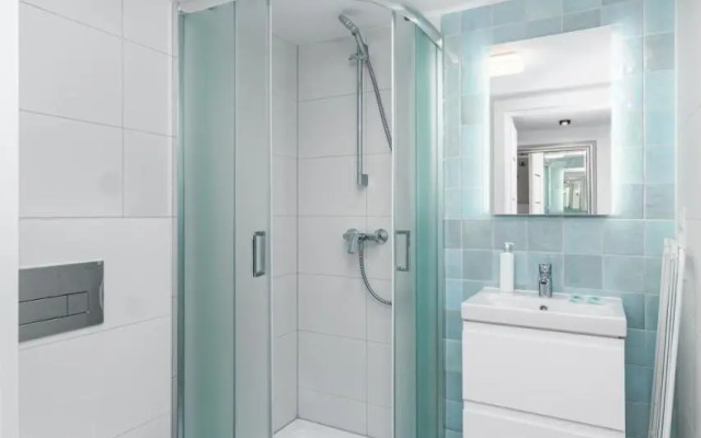 Swietokrzyska 16 (E-G) by Homeprime