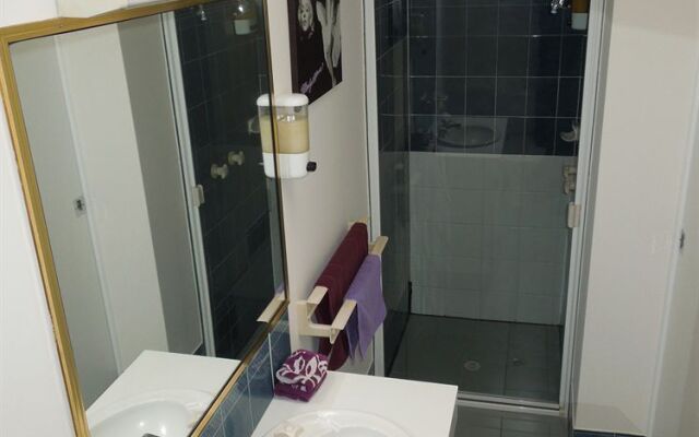 Cotton Tree Beach Motel